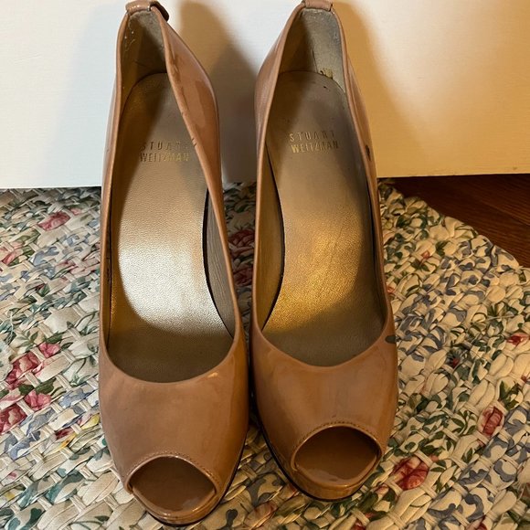stuart weitzman nude heels
